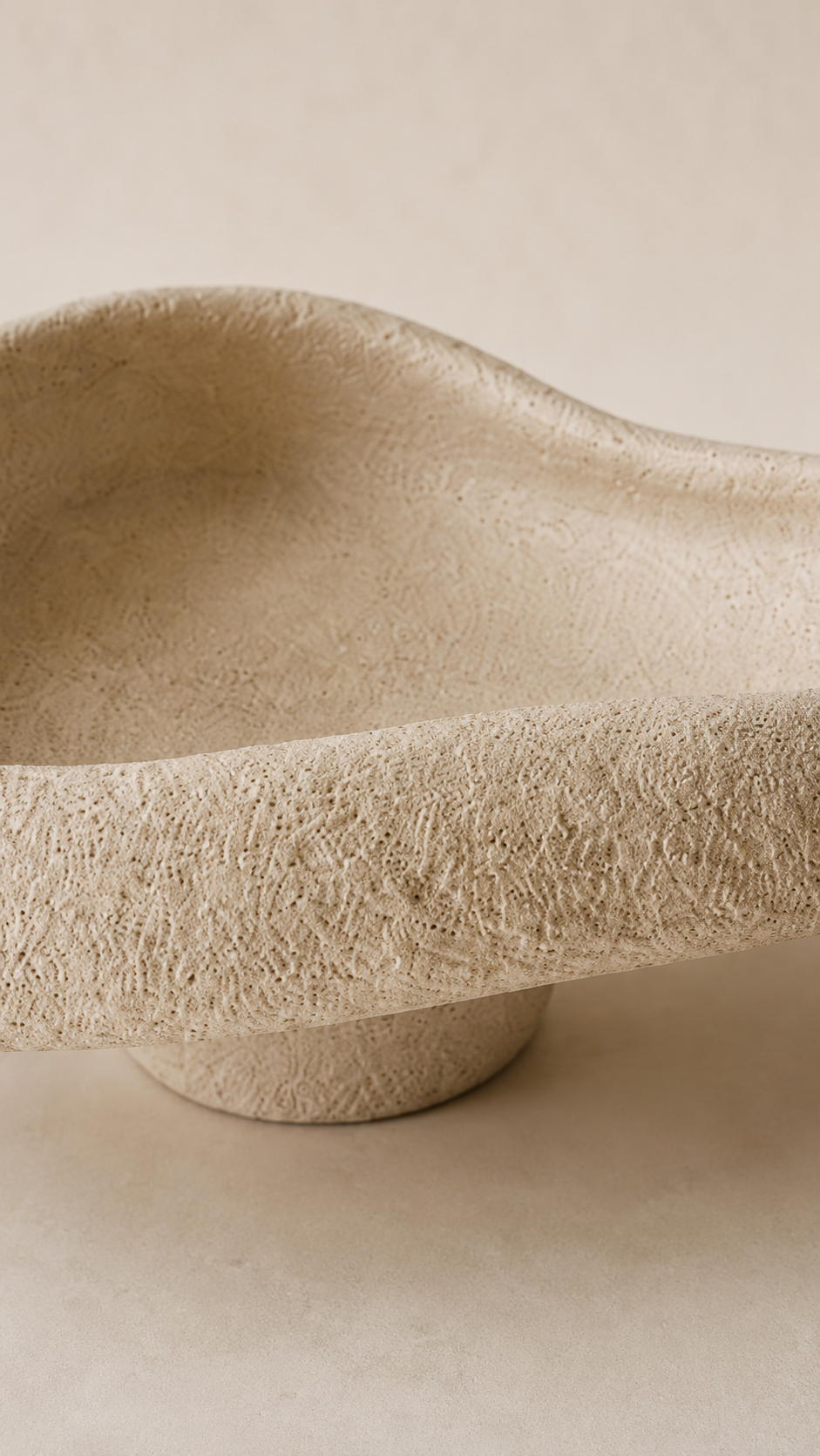 Plateau Décoratif Organique sur Pied – vue 3 du produit | ODECO