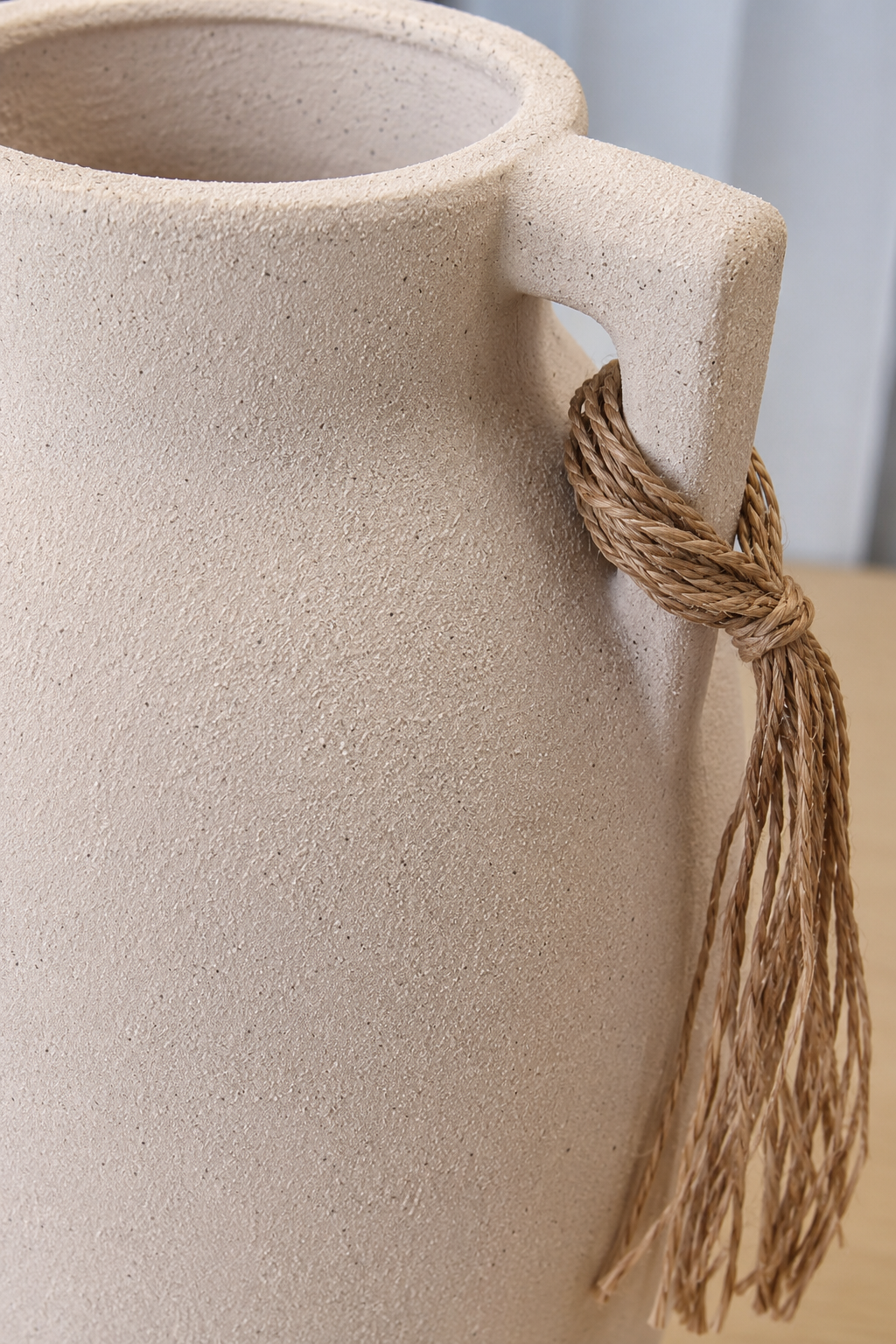 Vase en Terre Cuite Beige « Cordage » (GM)