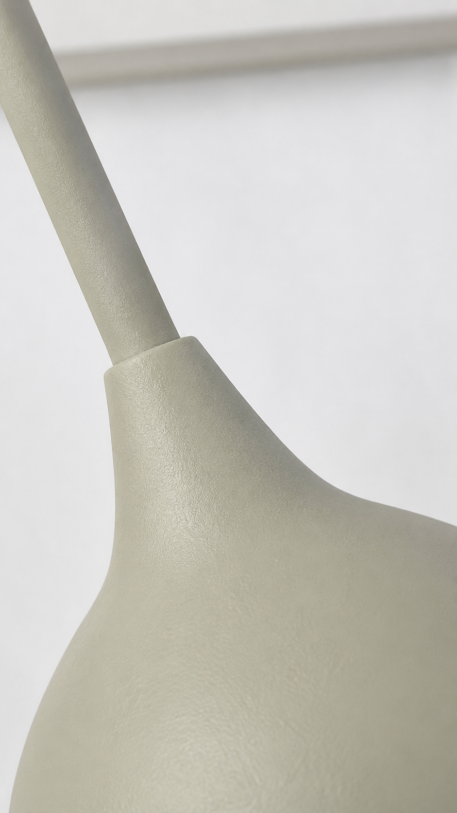 Bougeoir élancé en métal – vue commune aux modèles de la collection | ODECO