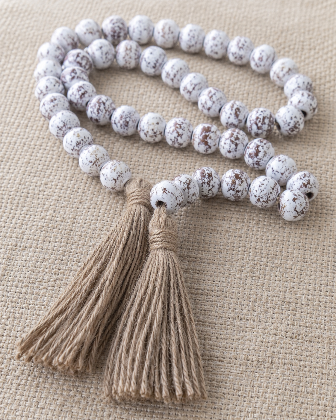 Chapelet en Bois Couleur Rose – vue 3 du produit | ODECO