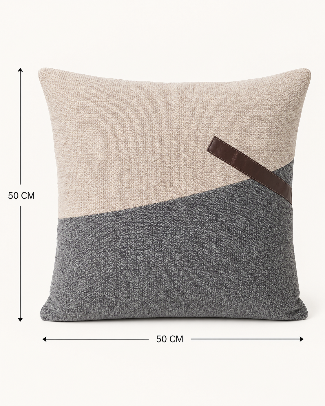 Coussin décoratif texturé asymétrique avec bande brune – vue 12 du produit | ODECO