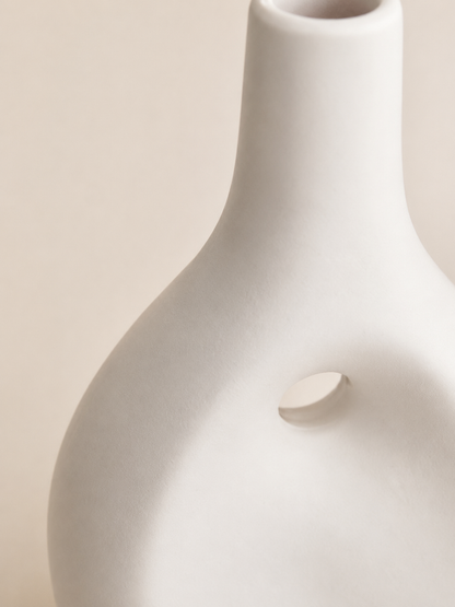 Vase en Céramique Petit Trou (PM) — vue 12, ODECO Boisbriand