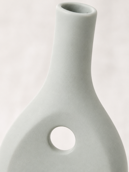 Vase en Céramique Petit Trou (PM) — vue 9, ODECO Boisbriand