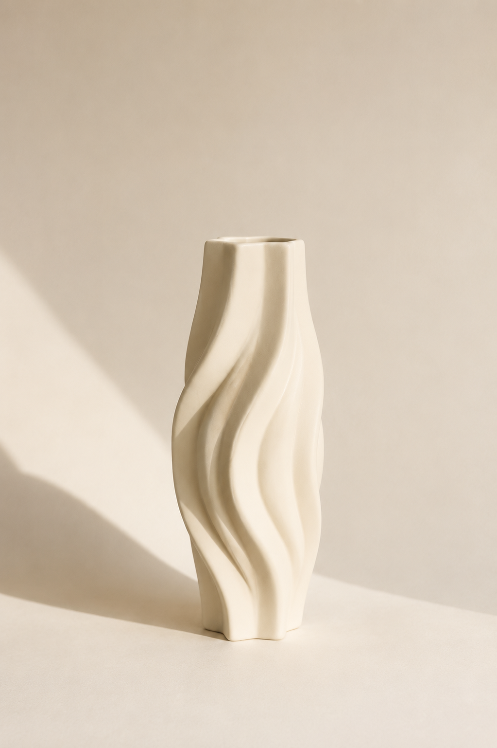 Vase en Céramique « Torsadé » (GM) – vue 7 du produit | ODECO